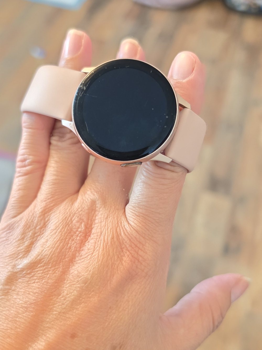 Samsung Galaxy Watch Active2 - Pink Gold (40mm) - Picture 3 of 16
